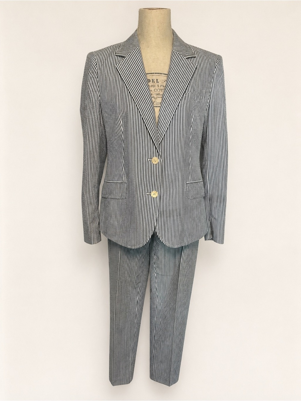 Anne Klein Seersucker Stripe Pantsuit Set Blazer 10 Pants 8